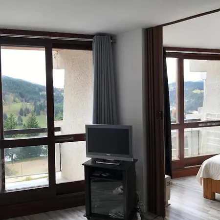 Le Balcon *